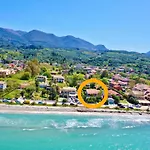 Daire Beachfront Gardenmare By Dadovillas