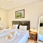 Daire Beachfront Gardenmare By Dadovillas Litheres