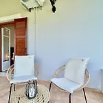 Beachfront Gardenmare By Dadovillas Daire *