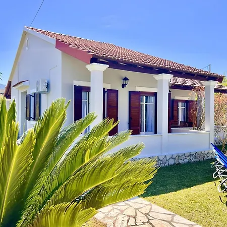 Beachfront Gardenmare By Dadovillas Daire *