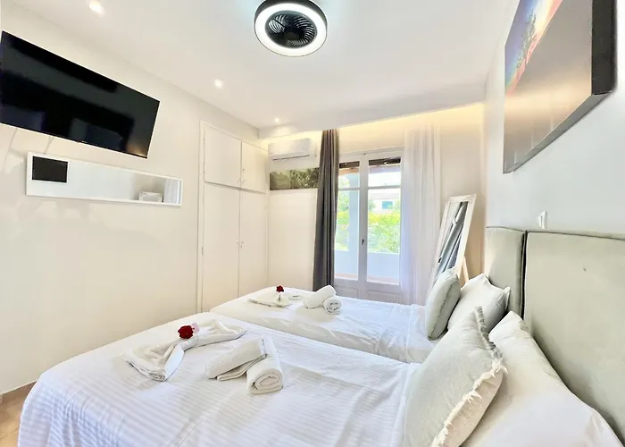 Beachfront Gardenmare By Dadovillas Litheres