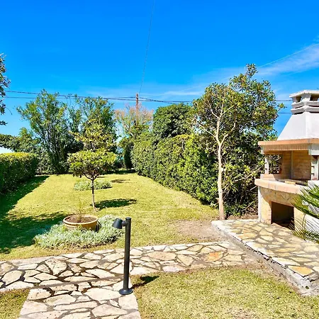 דירה Beachfront Gardenmare By Dadovillas *